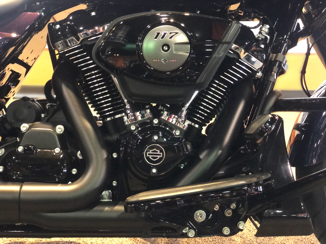 Road Glide®