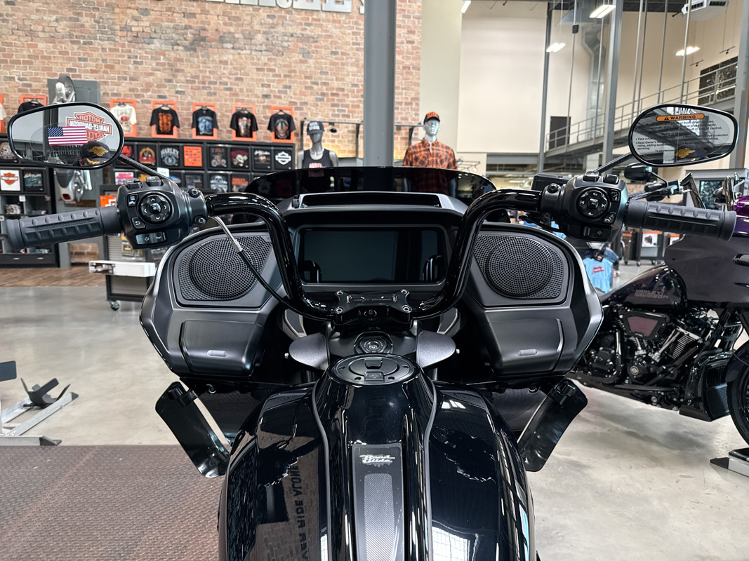 Road Glide®