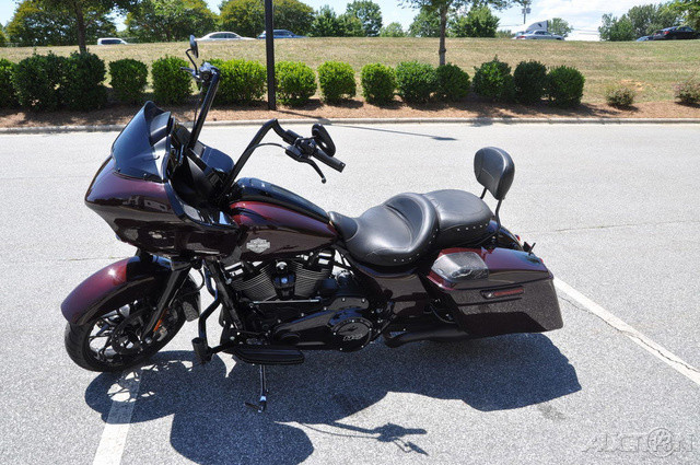 Road Glide® Special