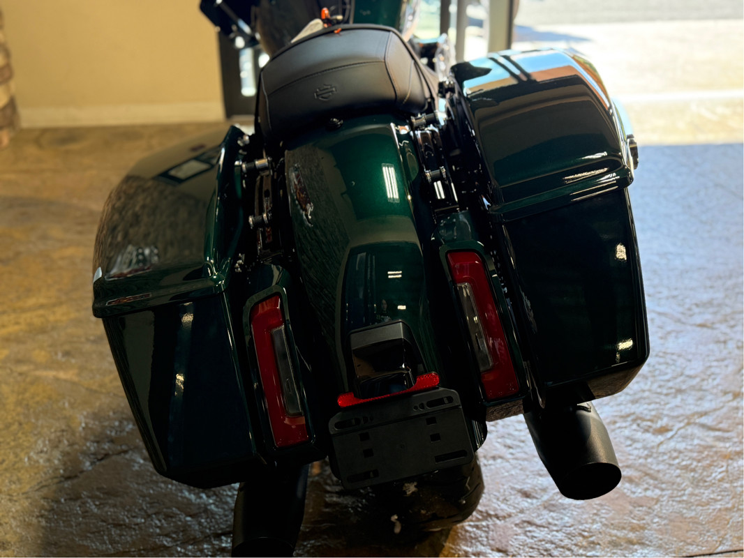 Road Glide®