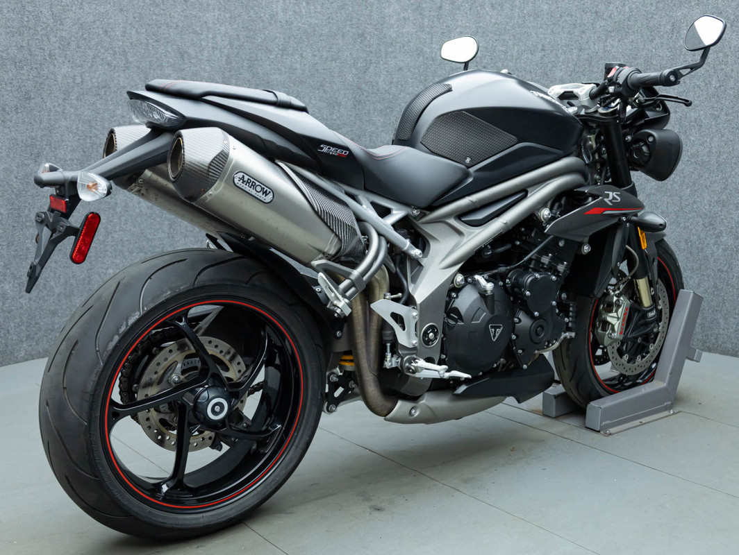 SPEED TRIPLE RS
