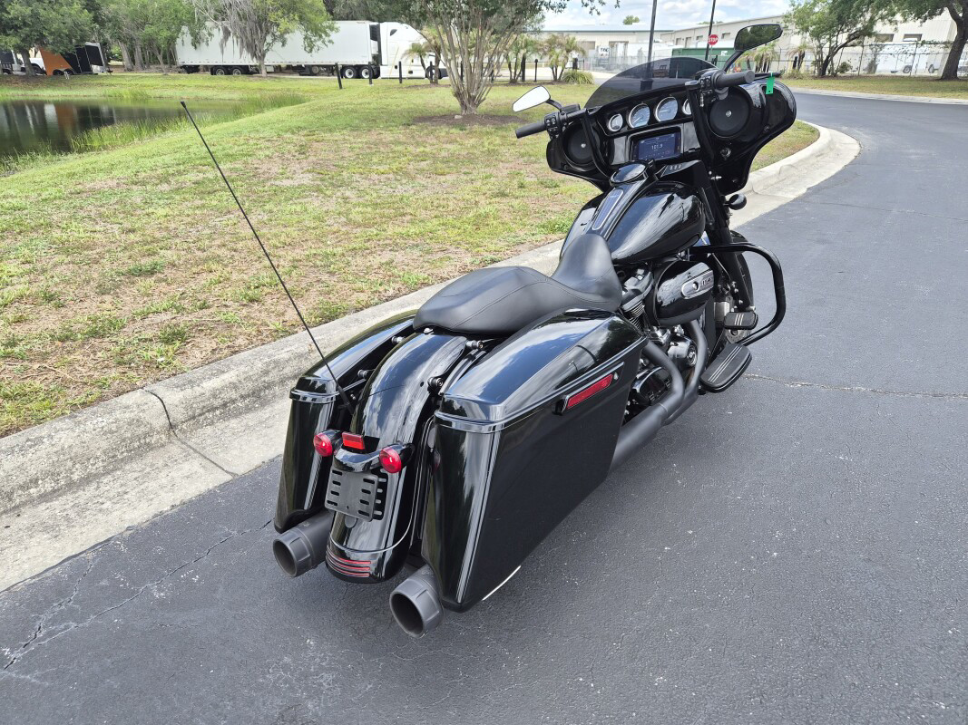 Street Glide® Special