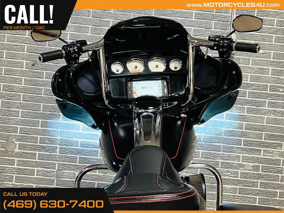 Street Glide® Special