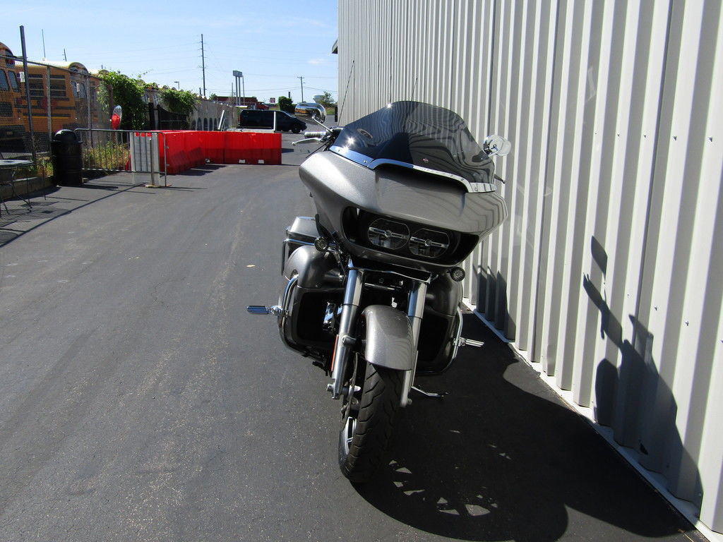 Road Glide® Ultra