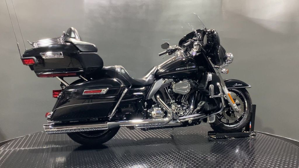 Electra Glide® Ultra Limited® Low