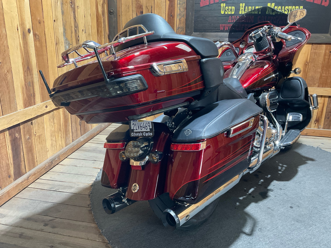 CVO® Road Glide® Ultra