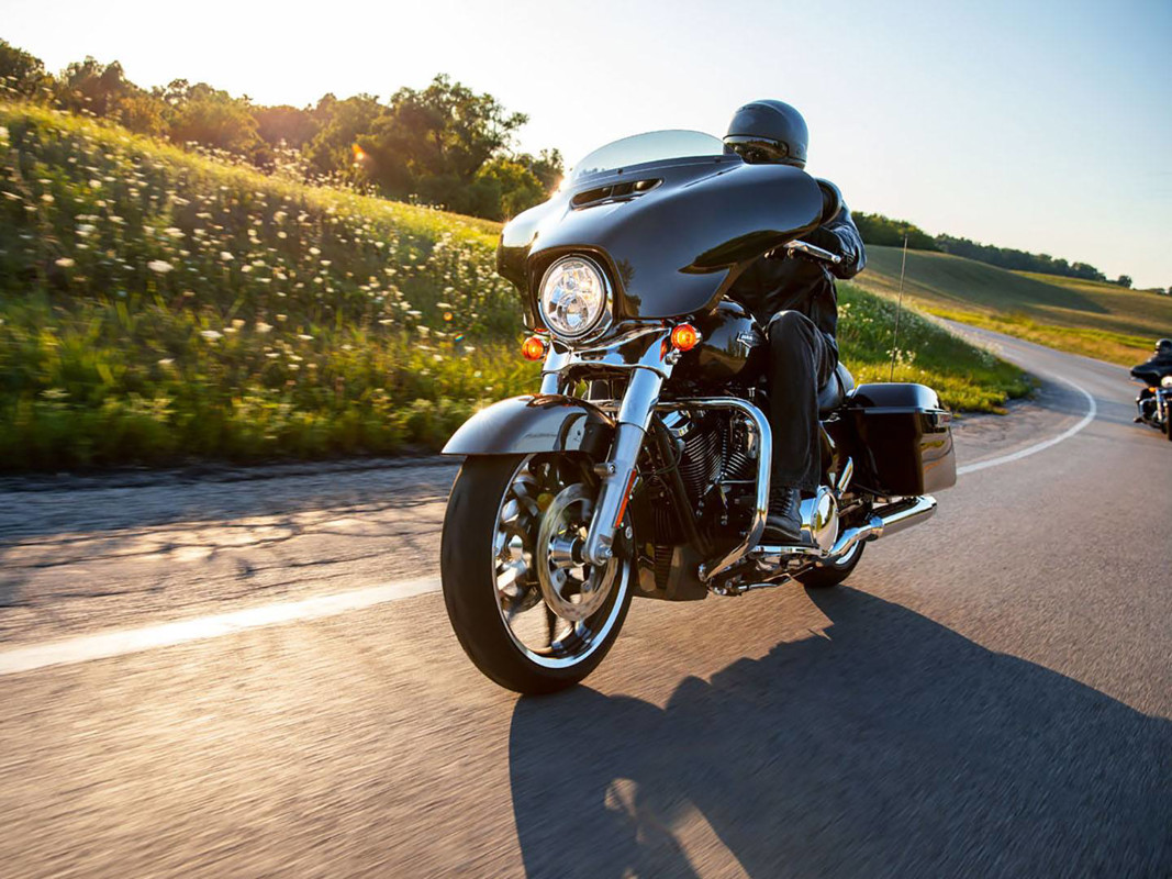 Street Glide®