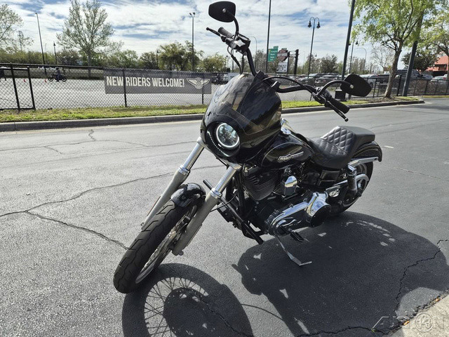 Dyna® Super Glide® Custom