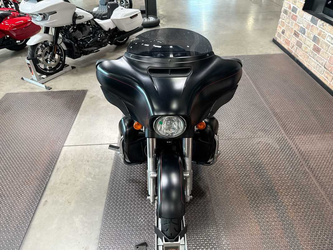 Street Glide® Special