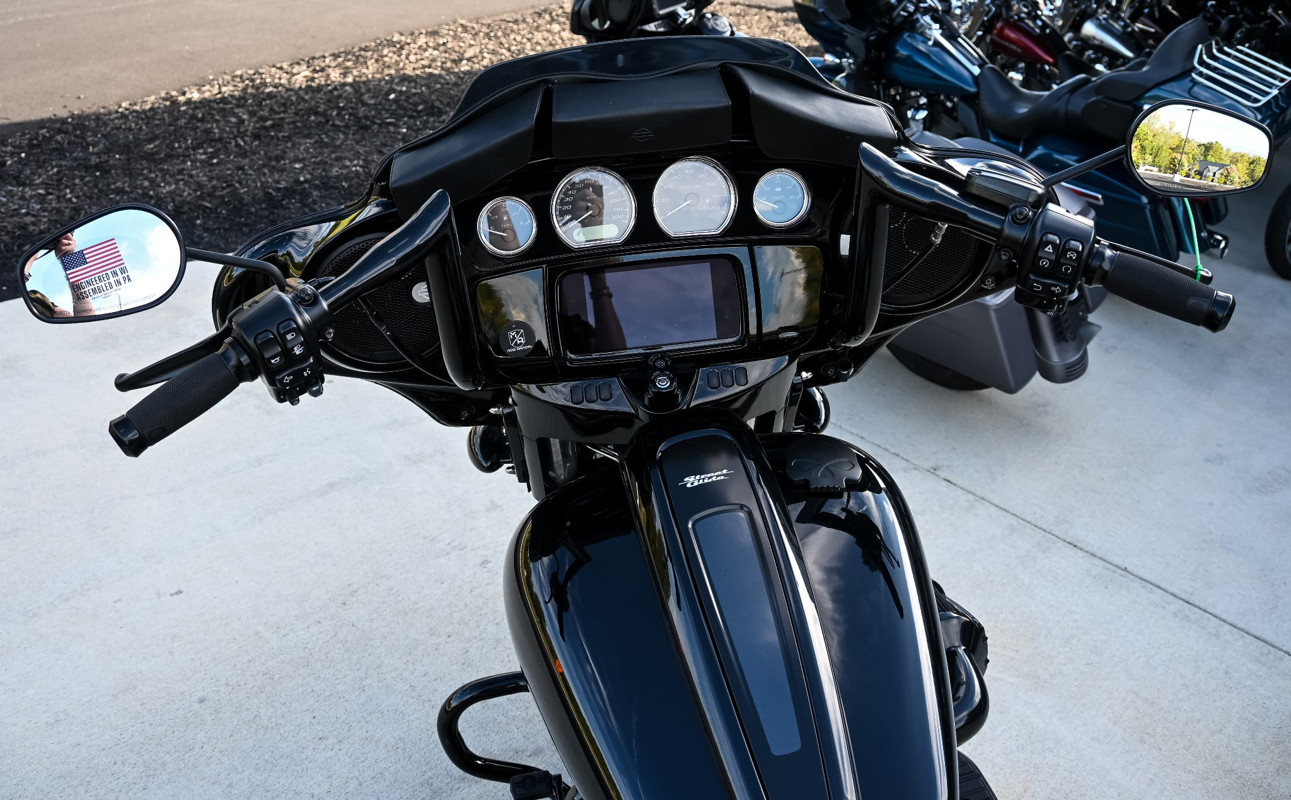 Street Glide® ST