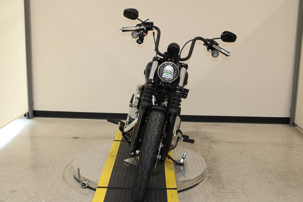 Street Bob®