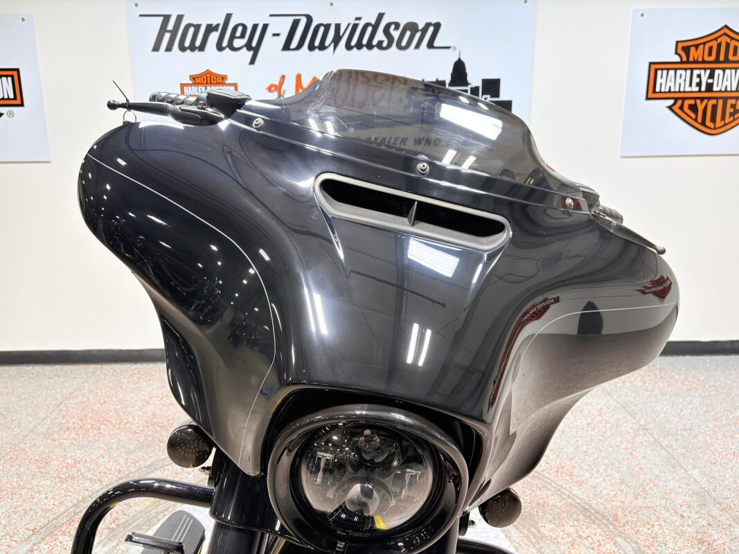 Street Glide® Special