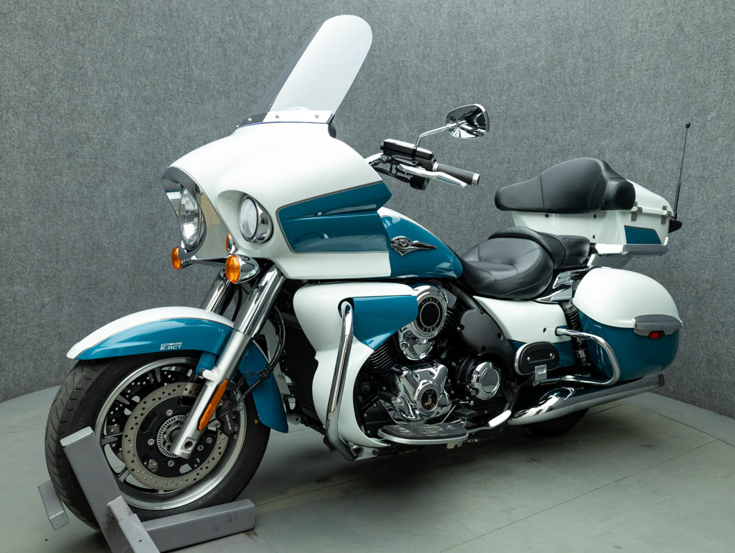 Vulcan 1700 Voyager ABS