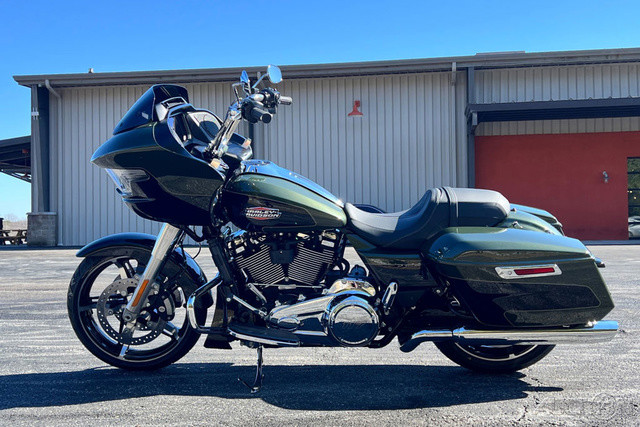 Road Glide®