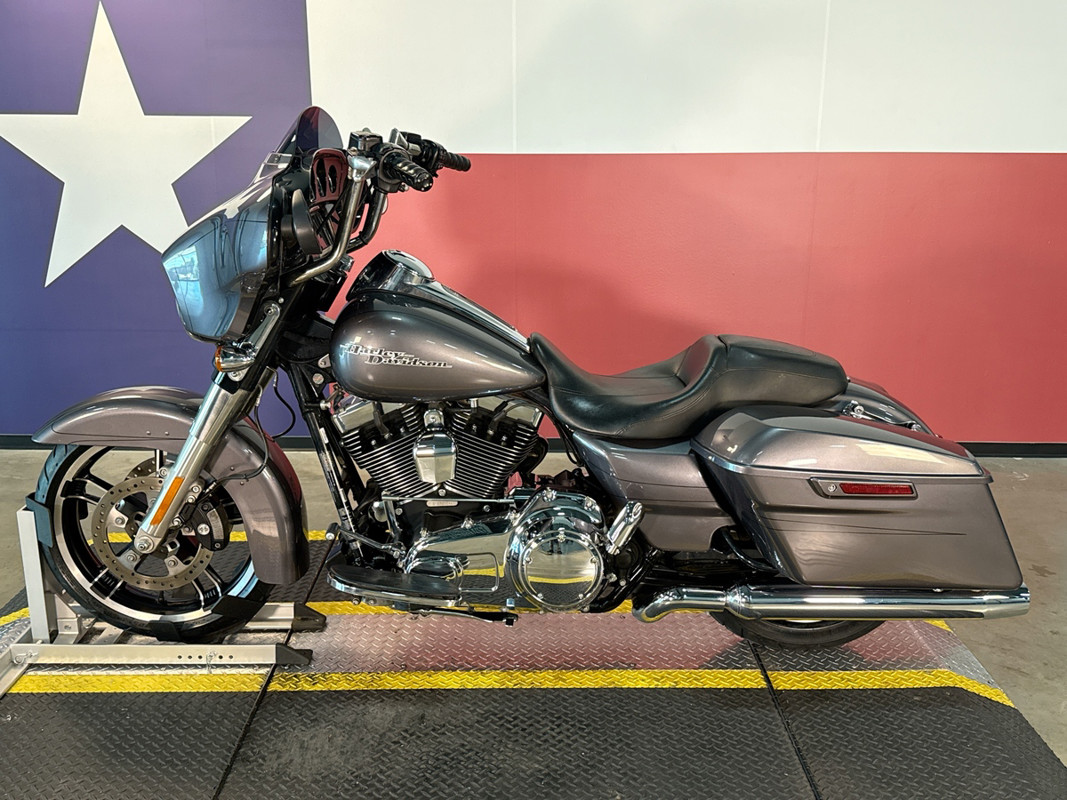 Street Glide® Special