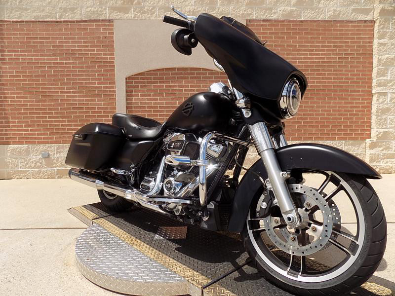 Street Glide® Special