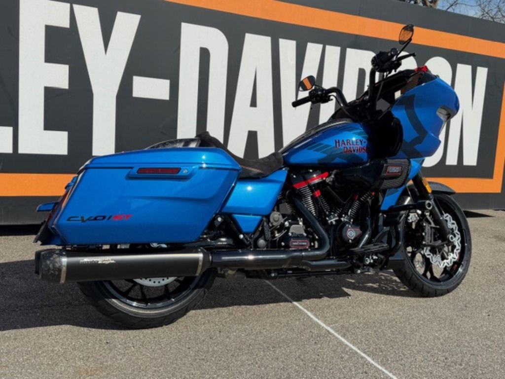 CVO® Road Glide® ST