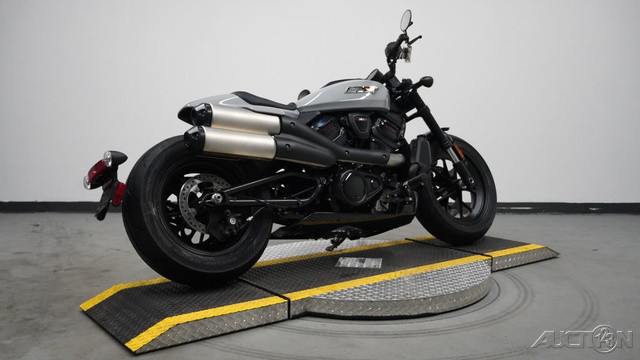 Sportster® S