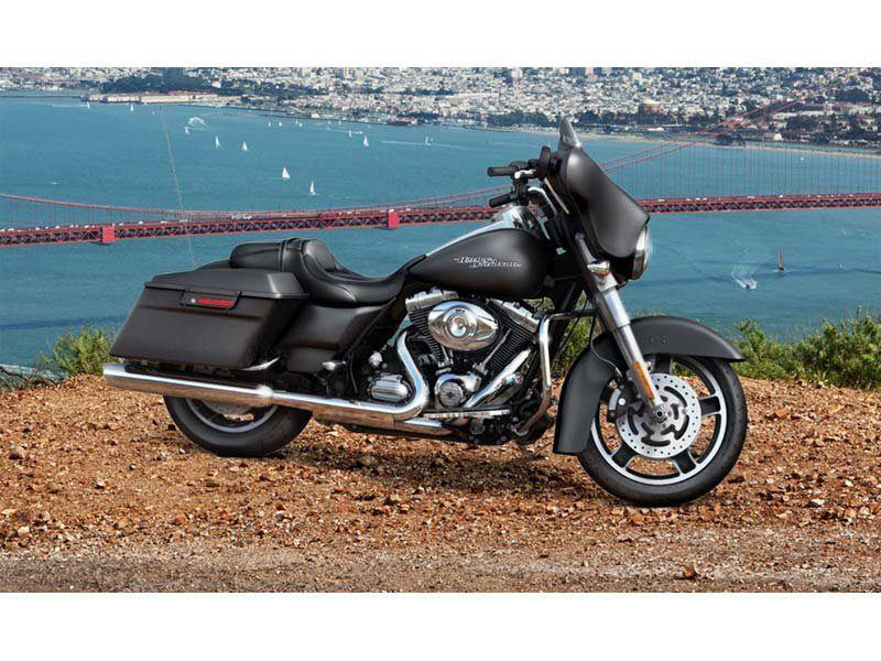 Street Glide®