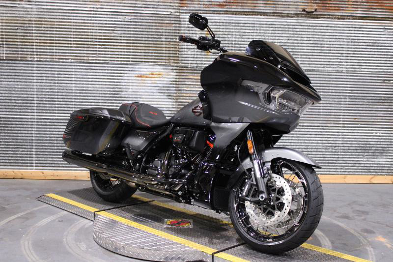 CVO® Road Glide®