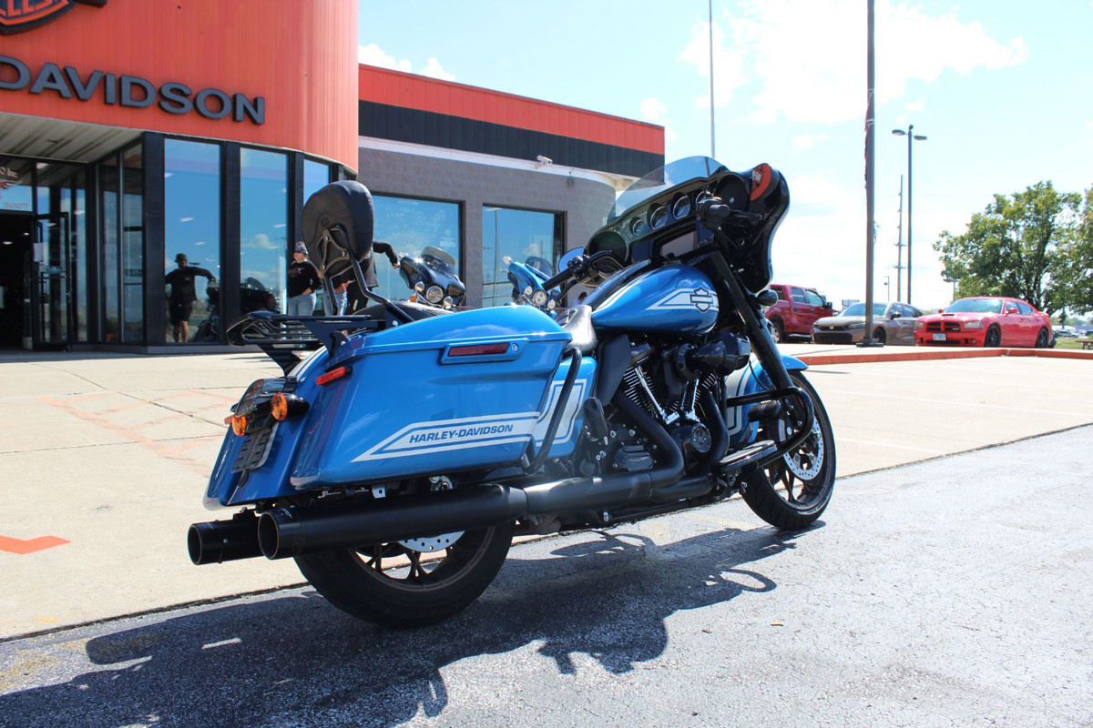 Street Glide® ST
