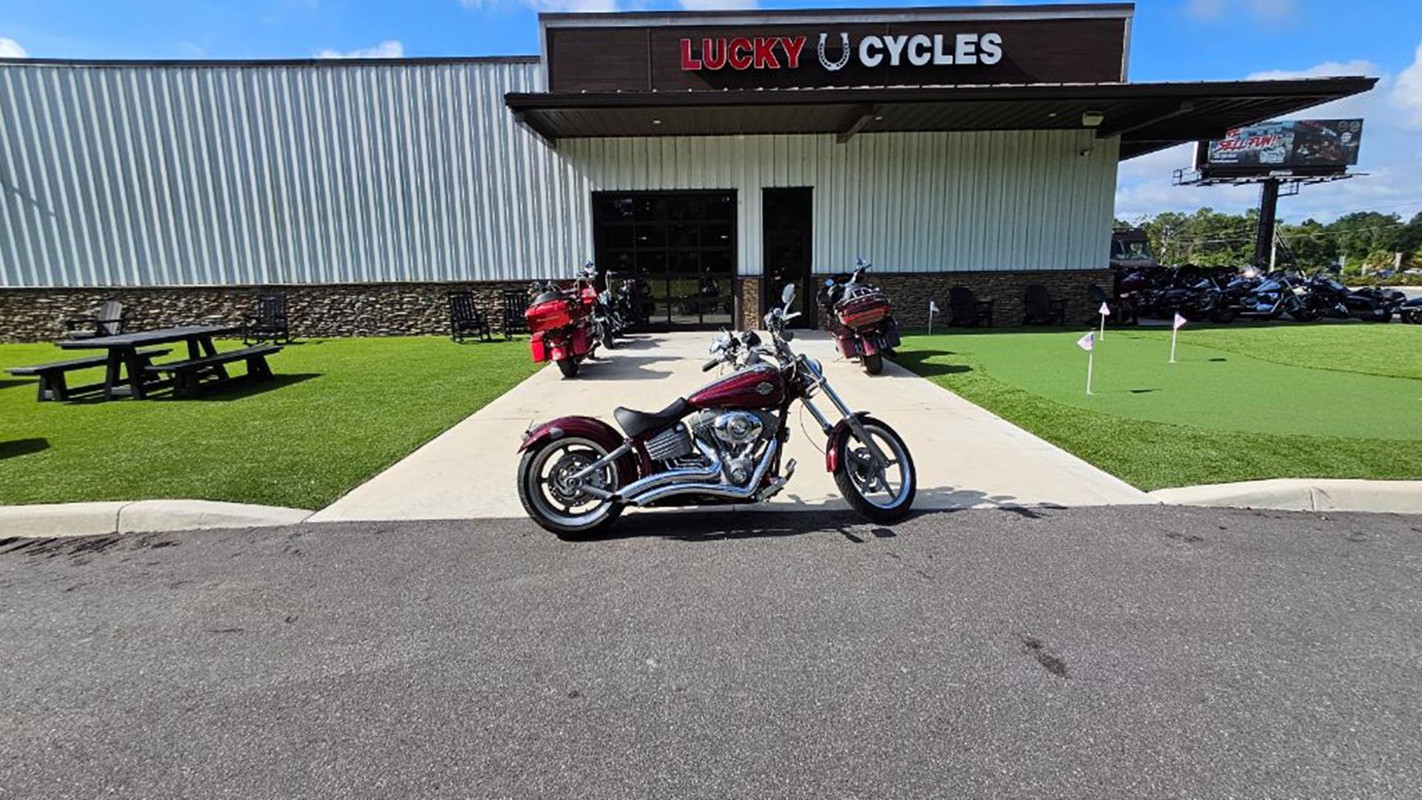 Softail® Rocker® C