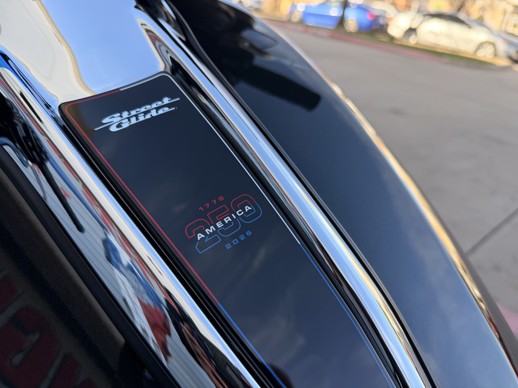 Street Glide®