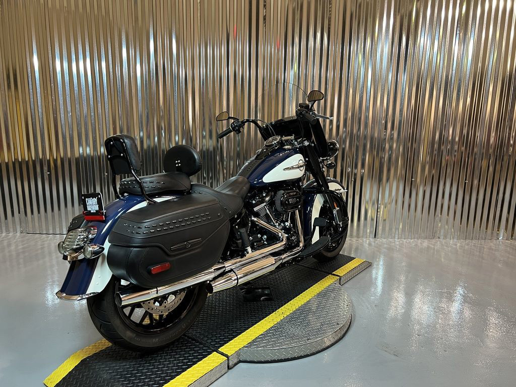 Softail® Heritage Classic 114