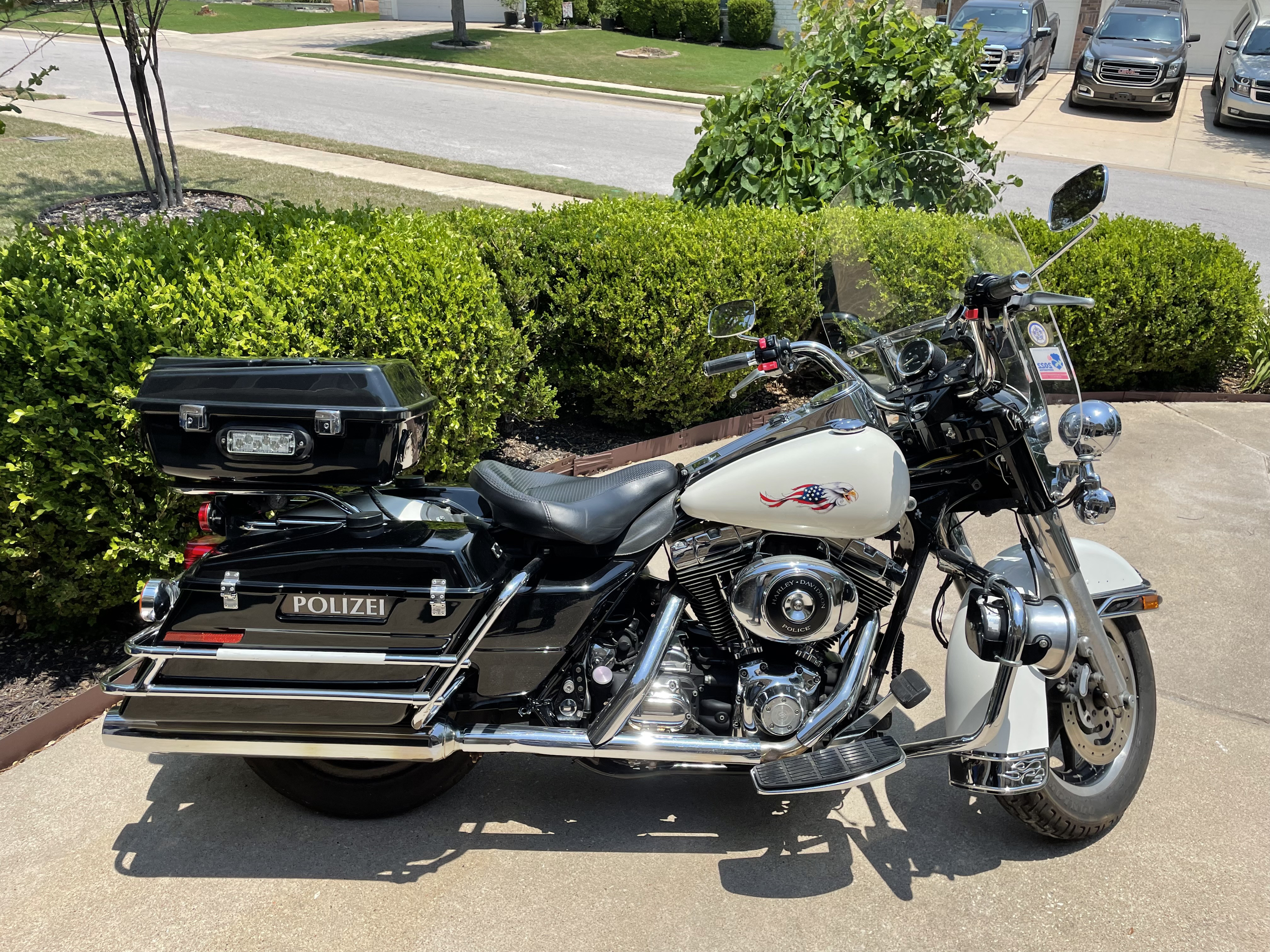 自動車 Harley-Davidson Police 1200 Harley Davidson FLH 1200 - Police Bike - Tamiya 16038