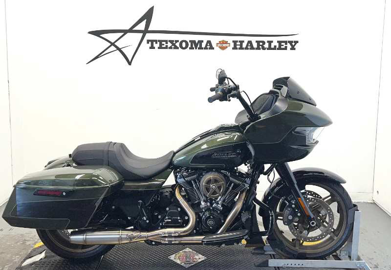 Road Glide®
