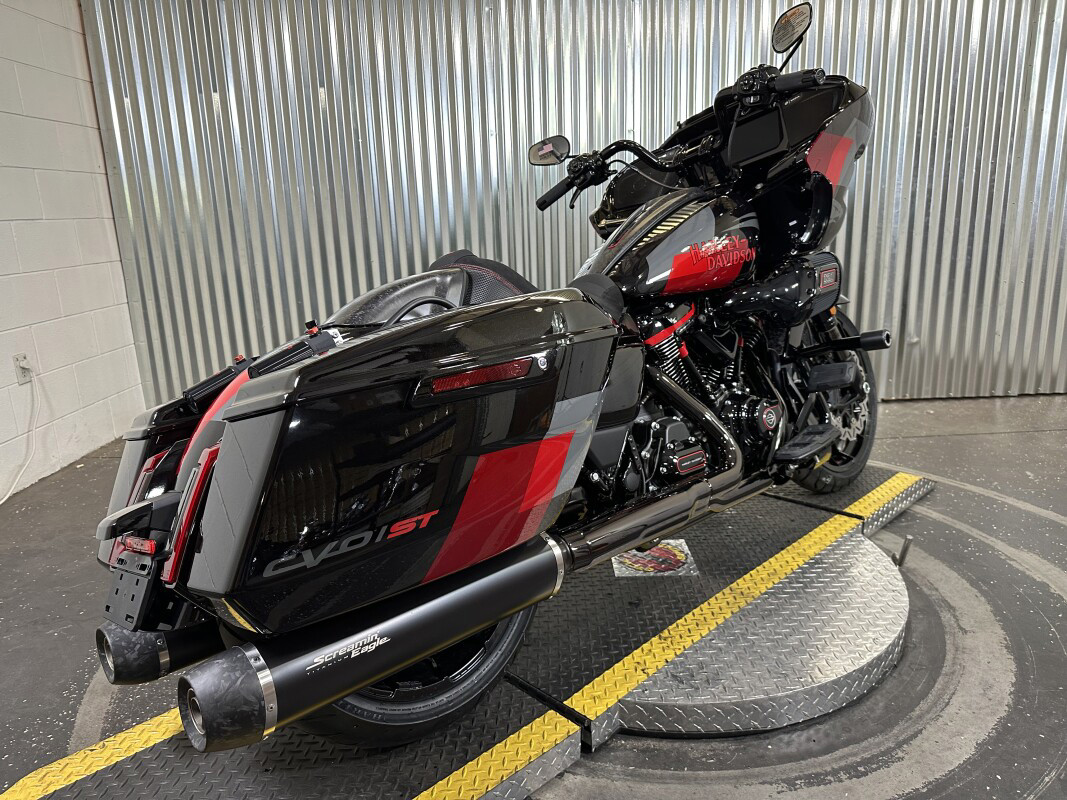 CVO® Road Glide® ST