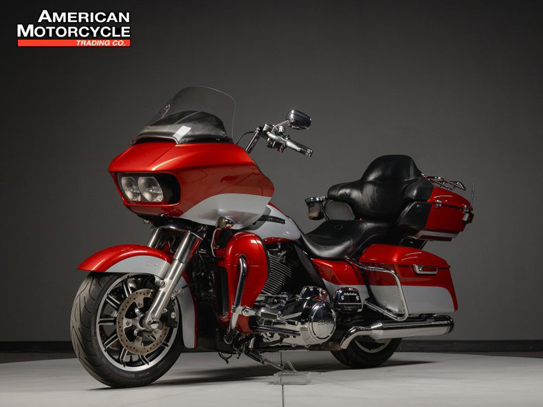 Road Glide® Ultra