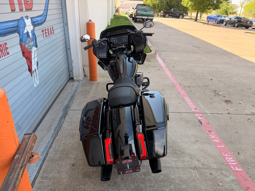 Road Glide®