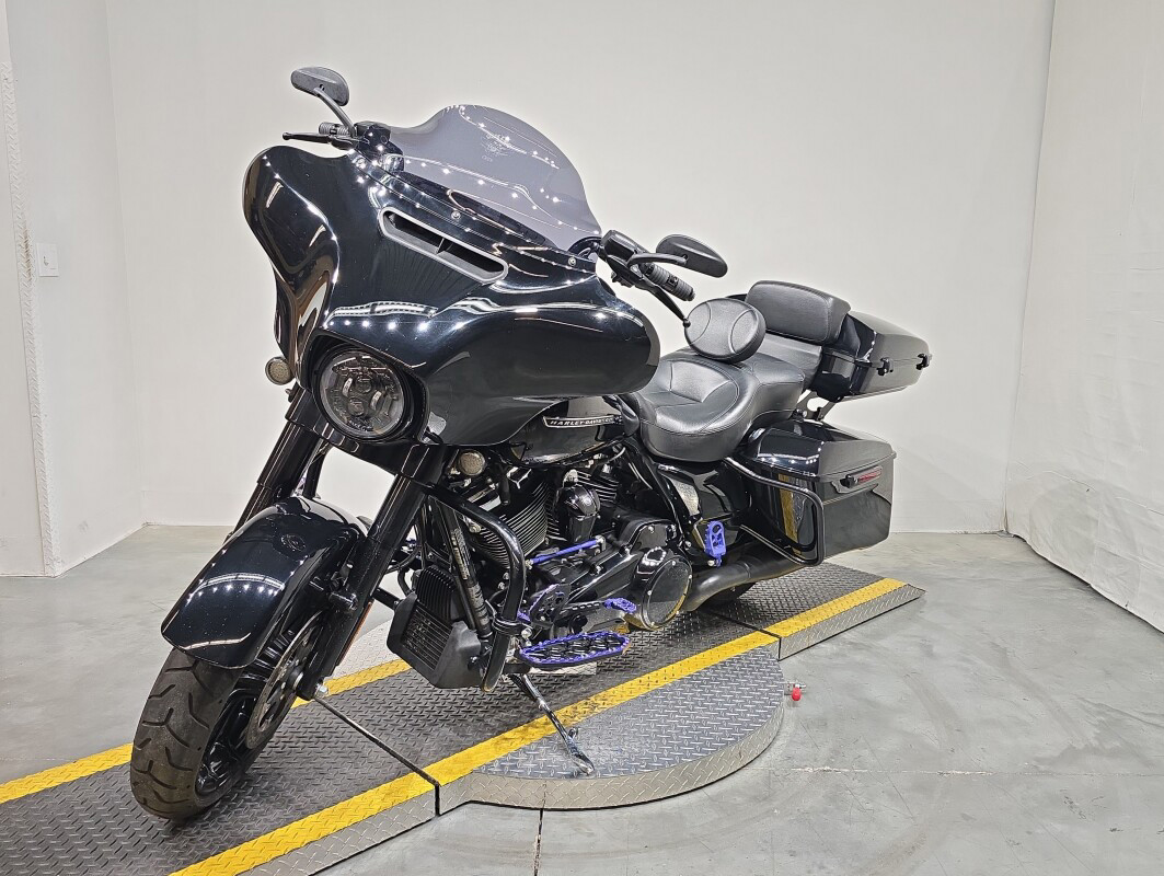 Street Glide® Special