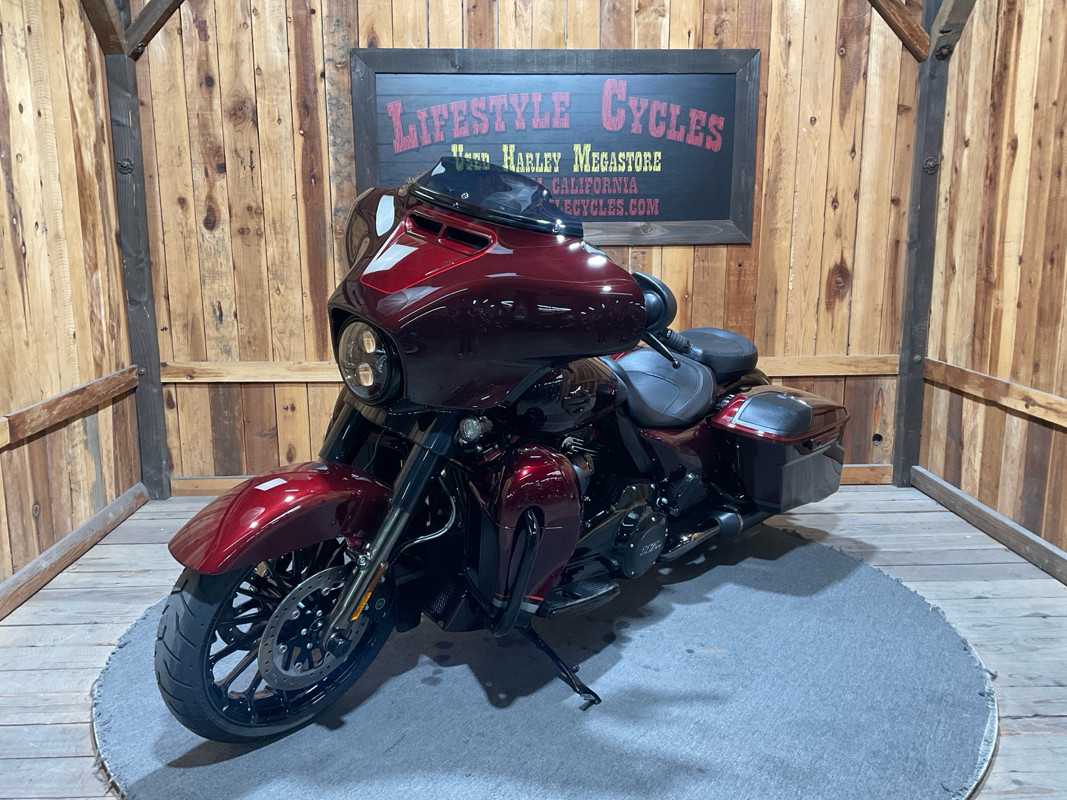CVO® Street Glide®