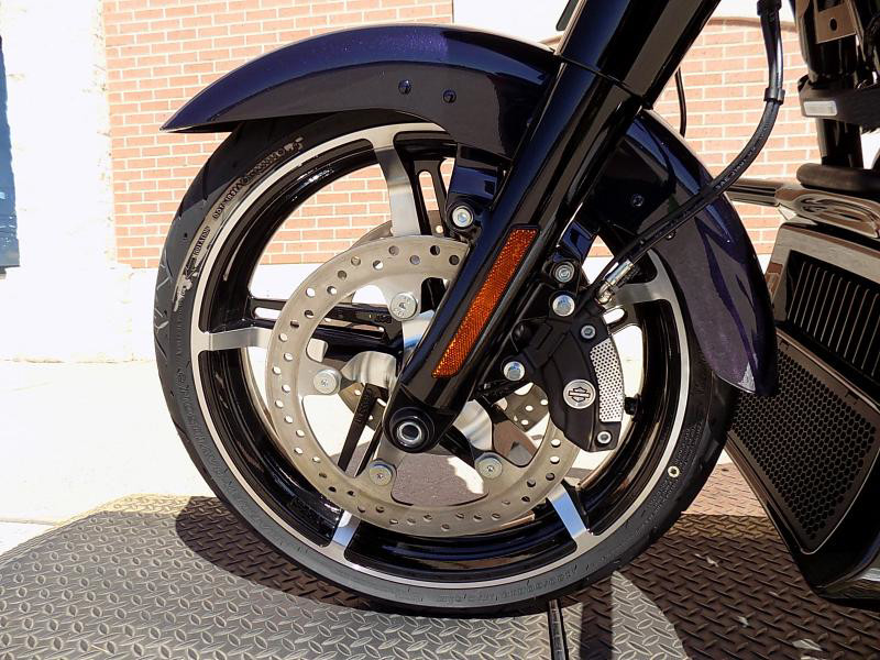 Street Glide®