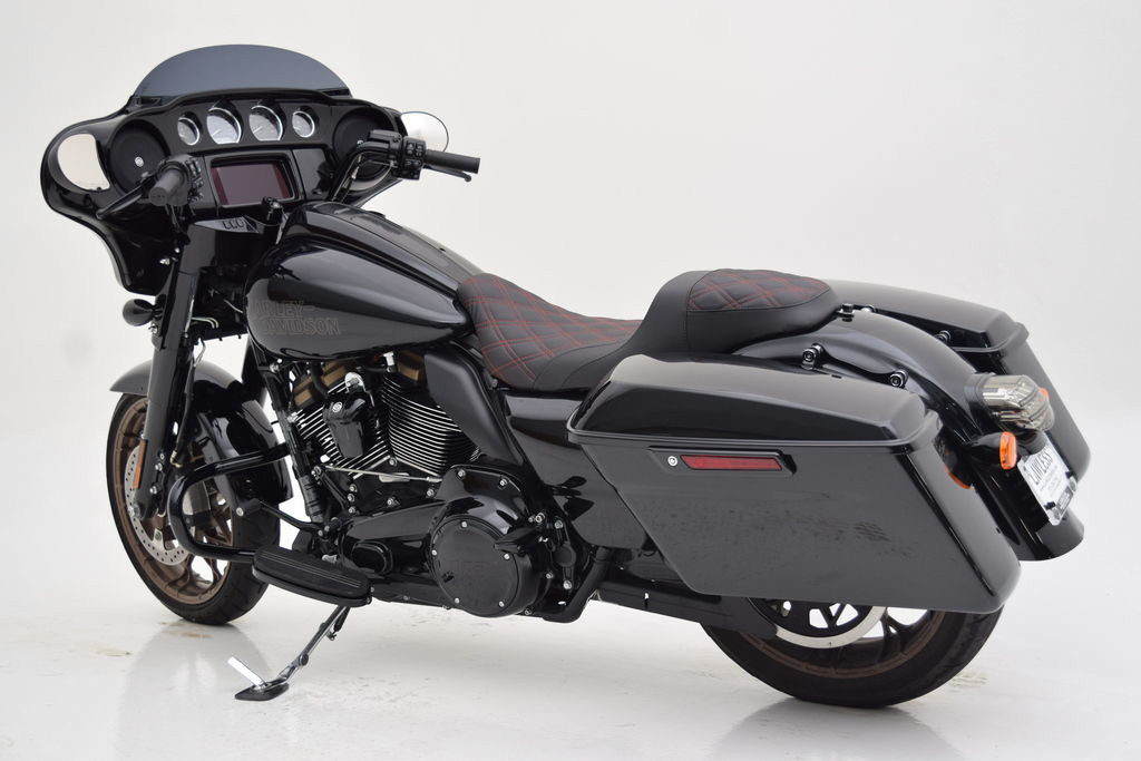 Street Glide® ST