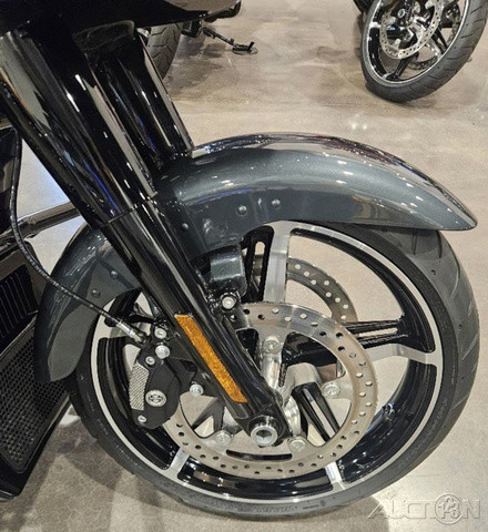Road Glide®