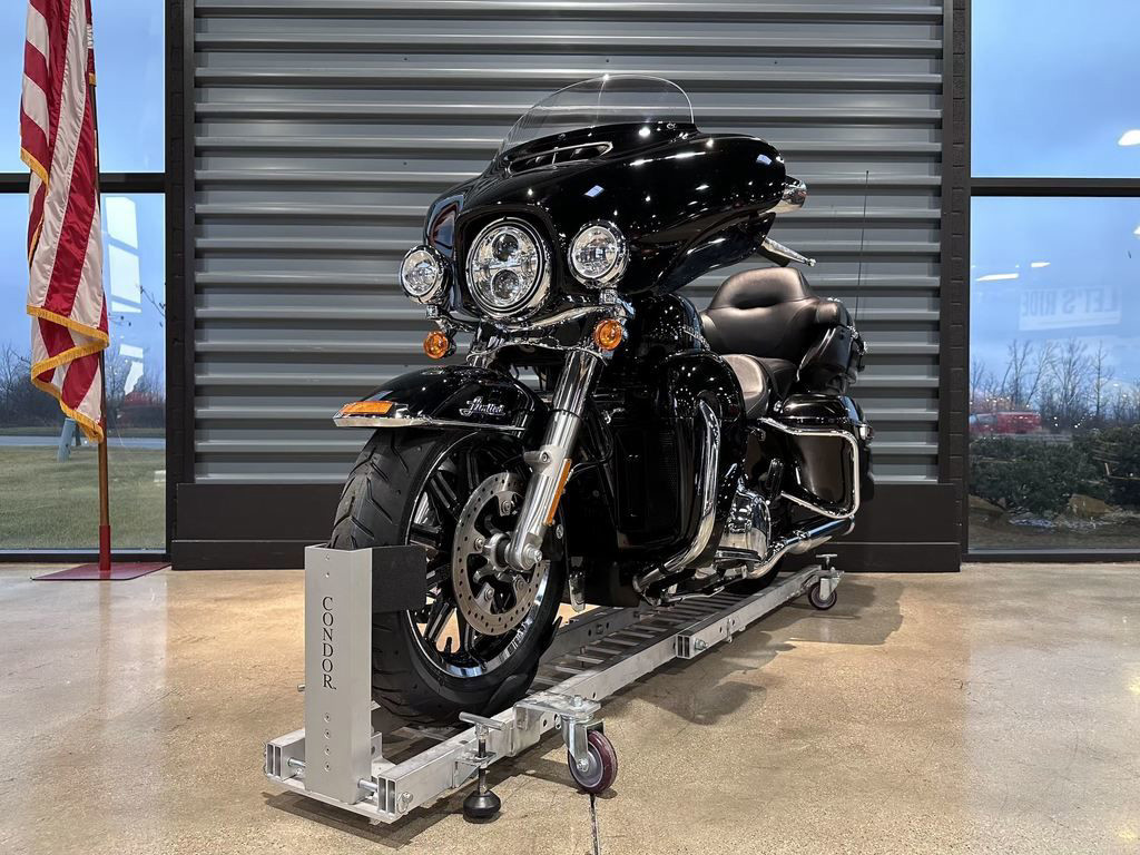 	Electra Glide® Ultra® Limited Low