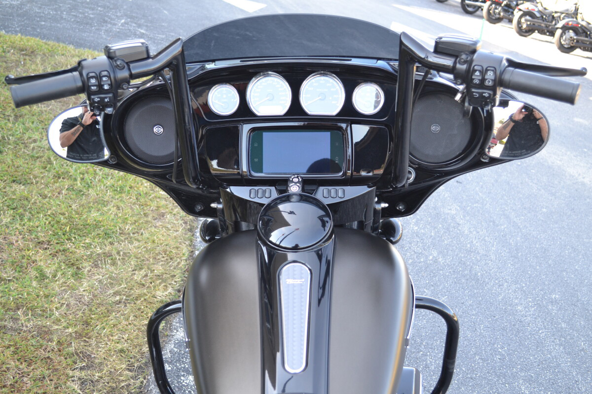 Street Glide® Special