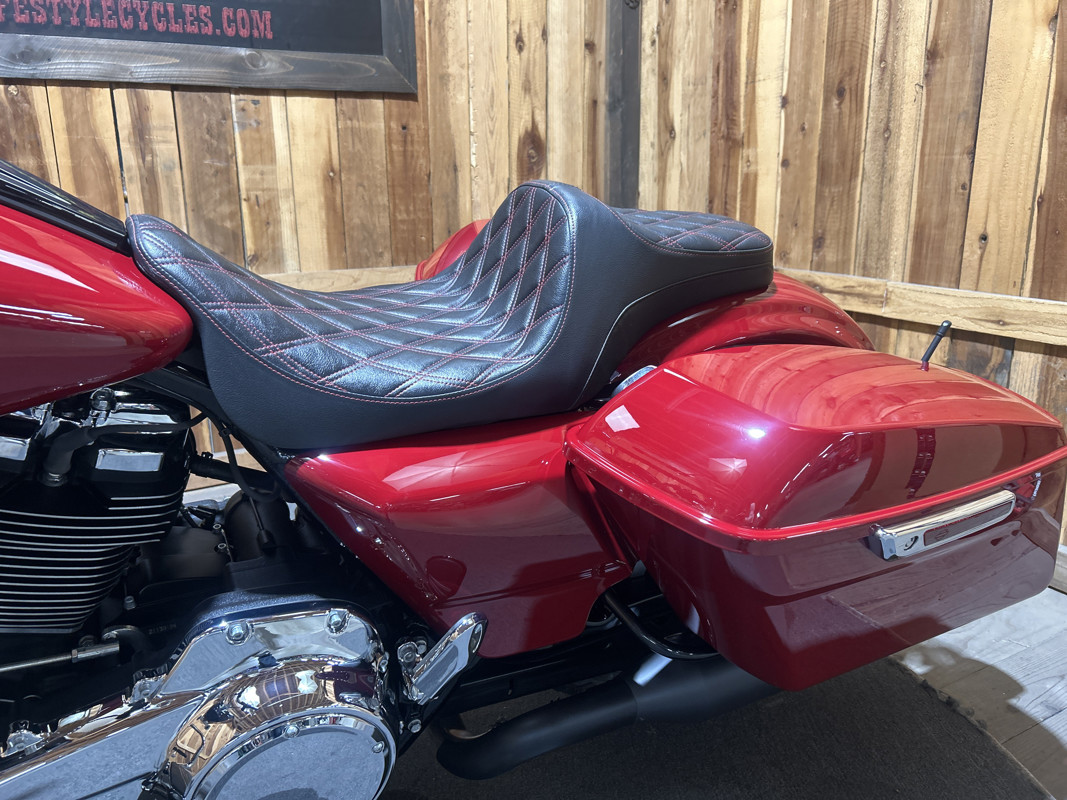 Road Glide®