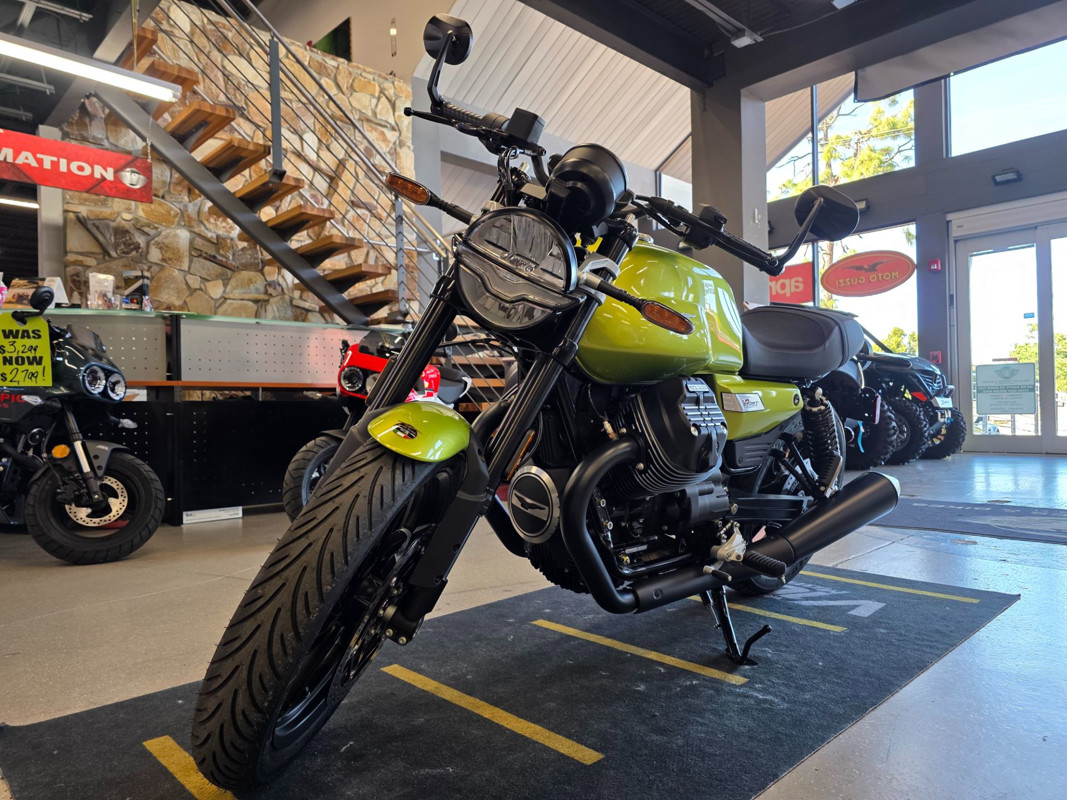 V7 Sport