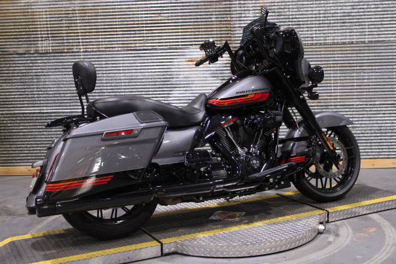 CVO® Street Glide®