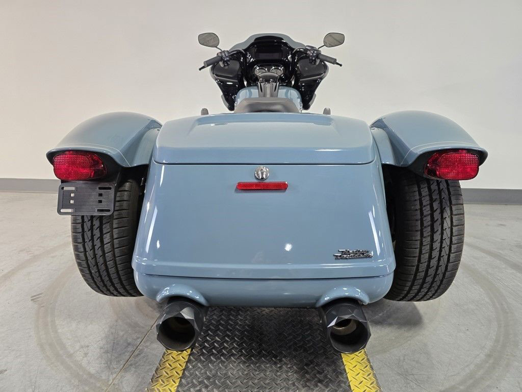 Road Glide® 3