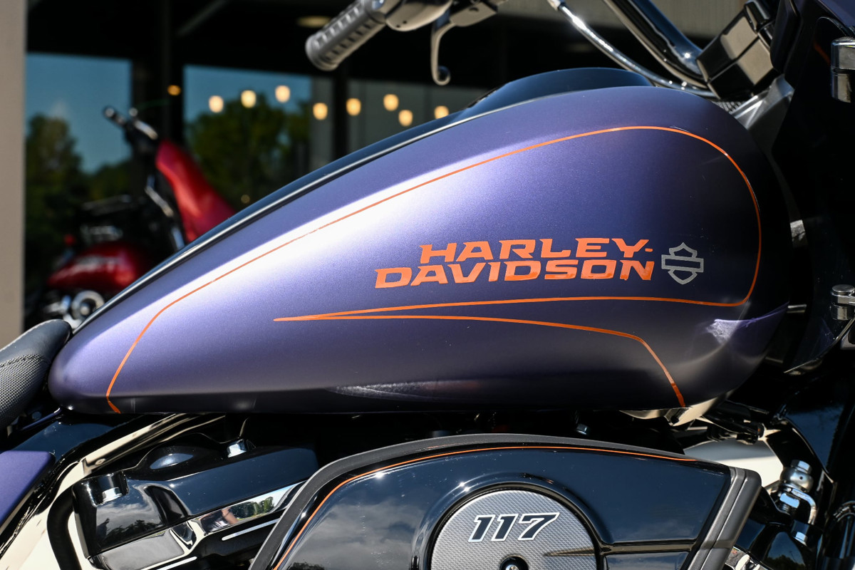 Road Glide®