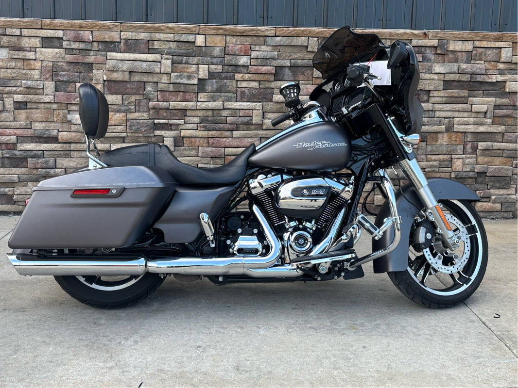 Street Glide® Special