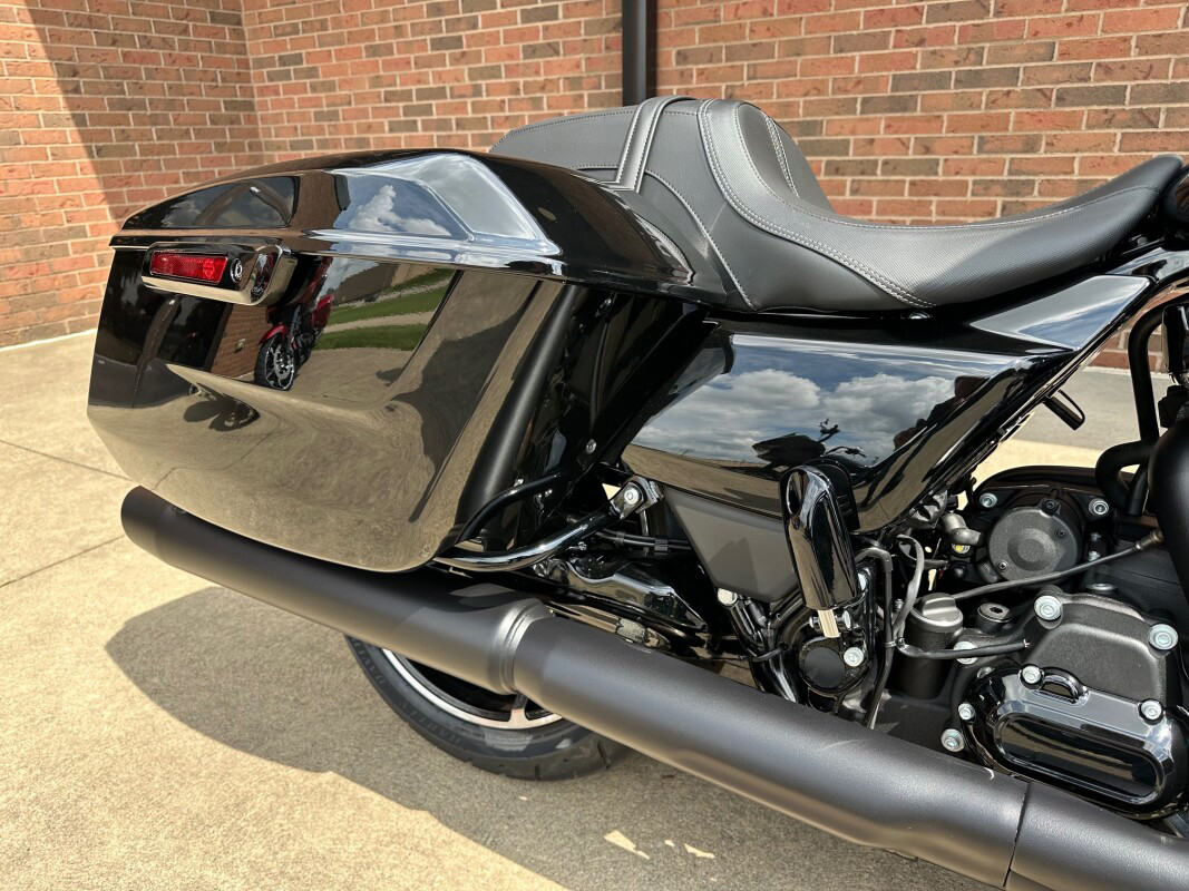 Road Glide®