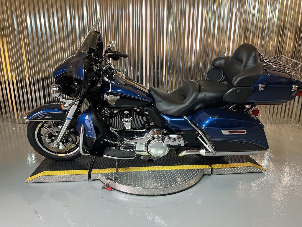 Electra Glide® Ultra® Limited 115th Anniversary