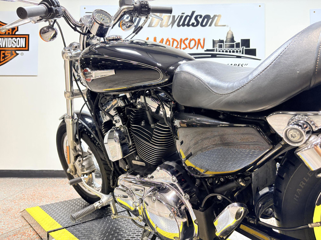 Sportster® 1200 Custom