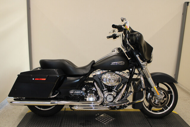 Street Glide®